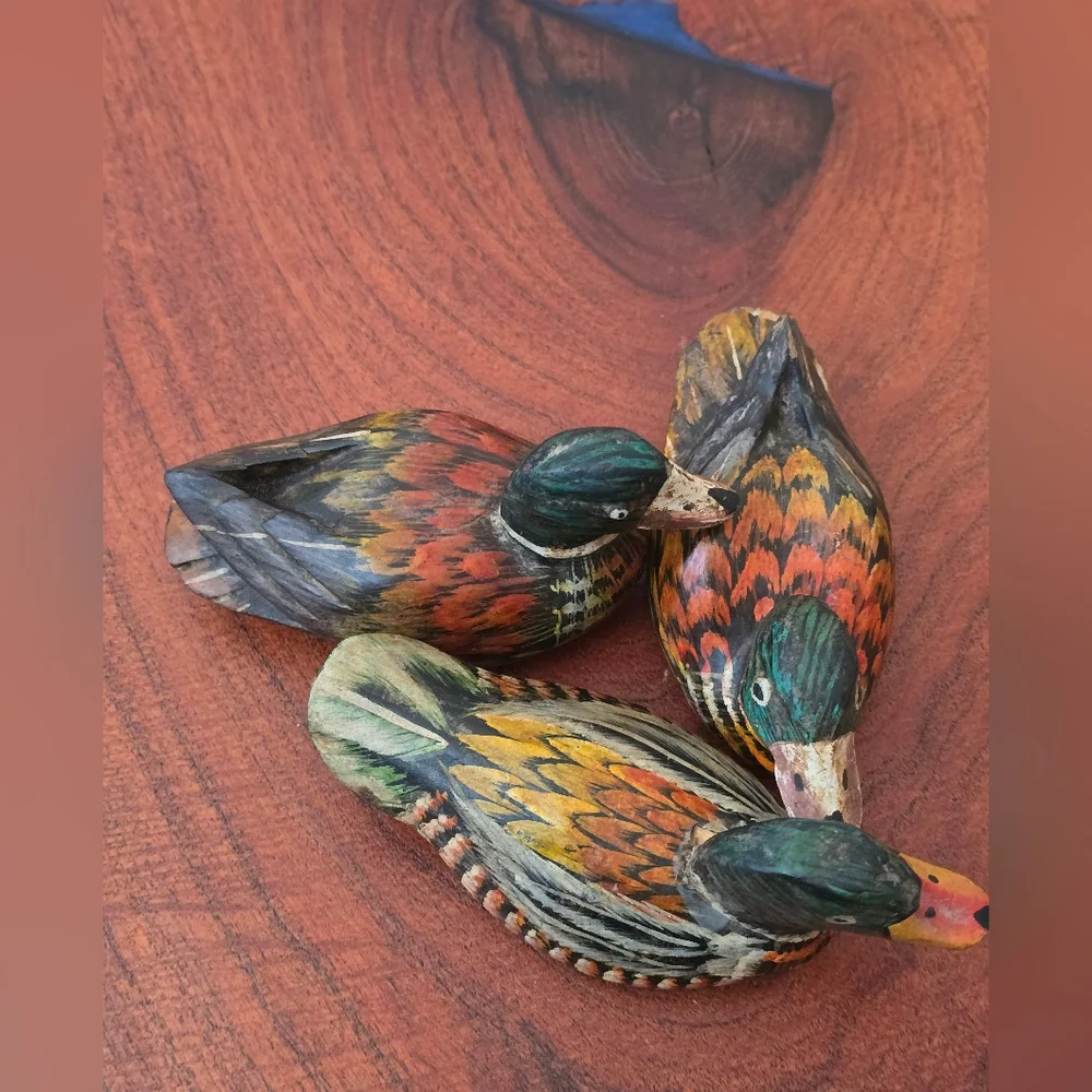 VINTAGE Handcrafted Wooden DUCKS Figurines - Multicolor SET OF THREE